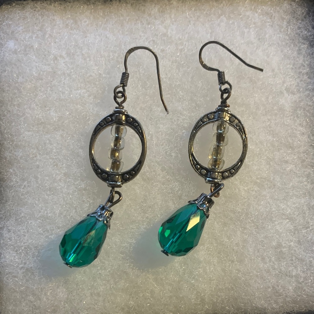 Elegant Silver and teal Drop crystal Earrings